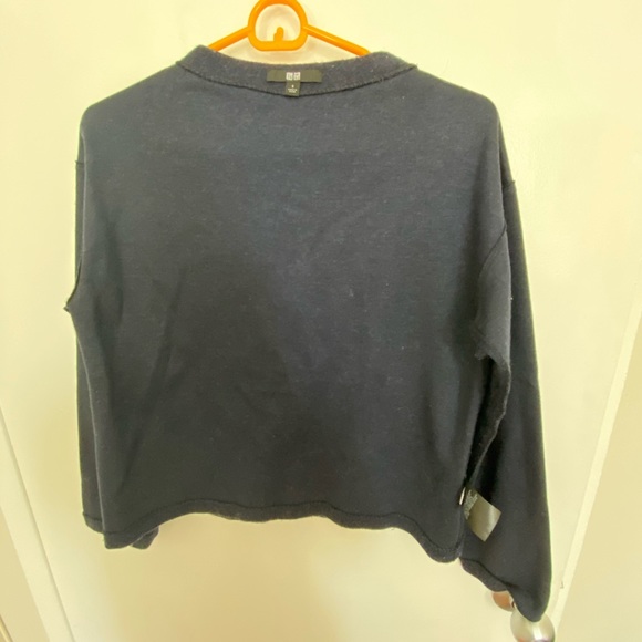 Blue Uniqlo pullover - Picture 1 of 2